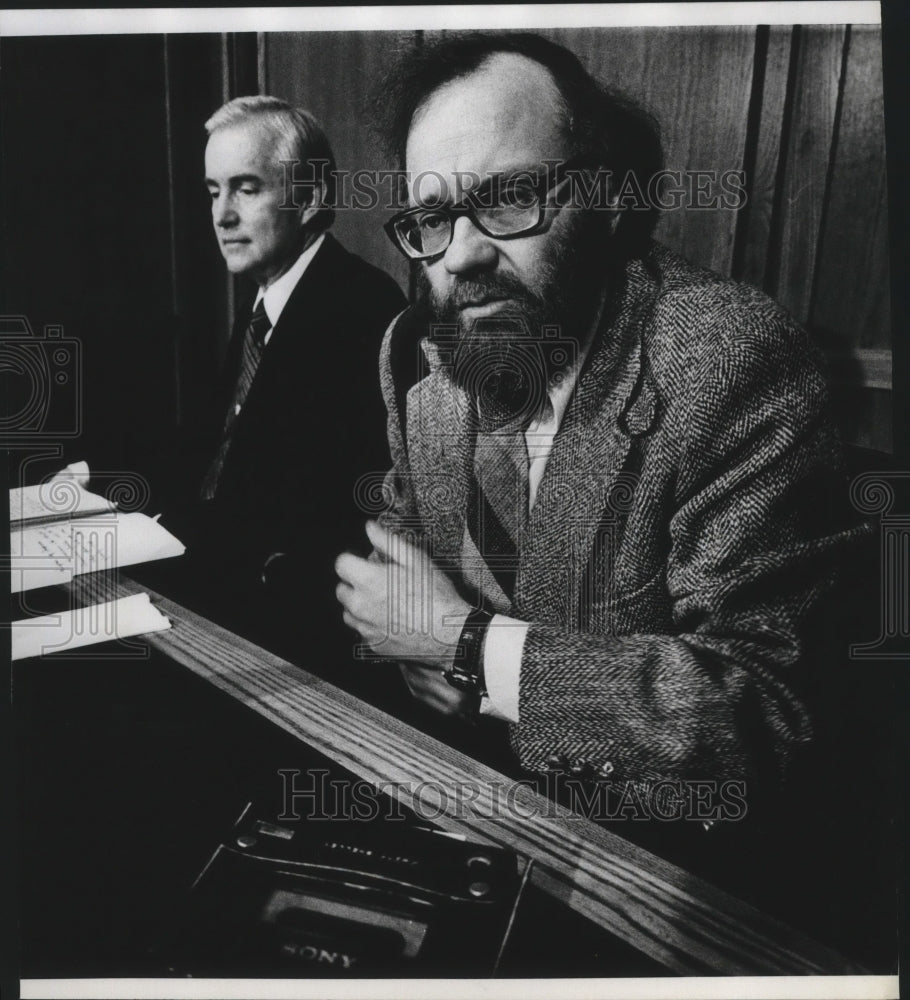 1980 Press Photo Judge Harold D Clarke & Jim Gippard, EWU Social Ward Professors - Historic Images