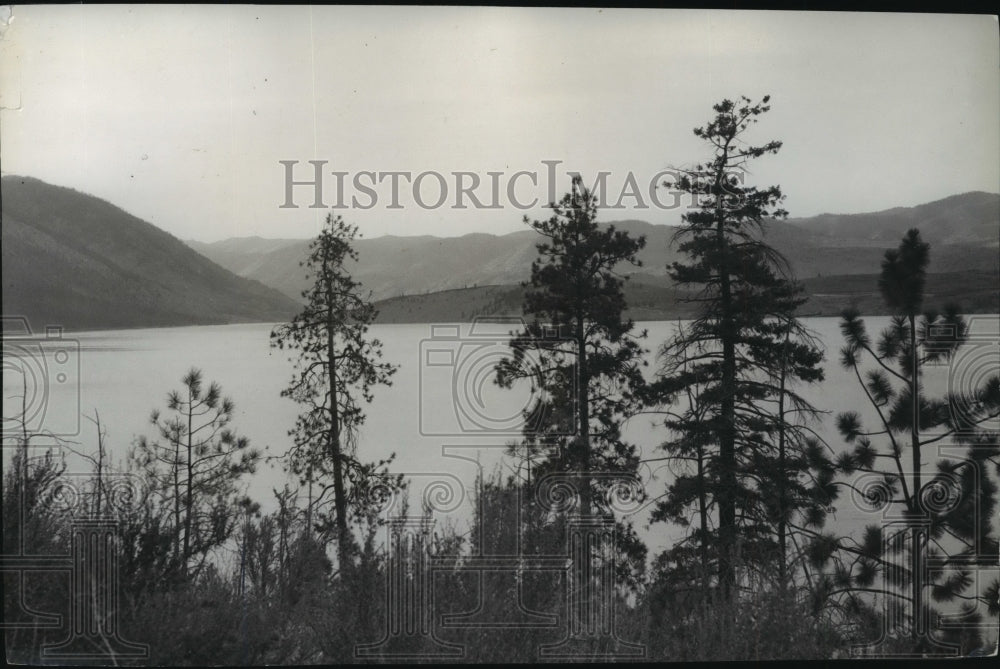 Press Photo Lake Chelan - spa68828 - Historic Images