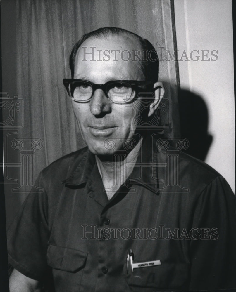 1970 Press Photo Lenneth Pock who received the first kidney transplant - Historic Images