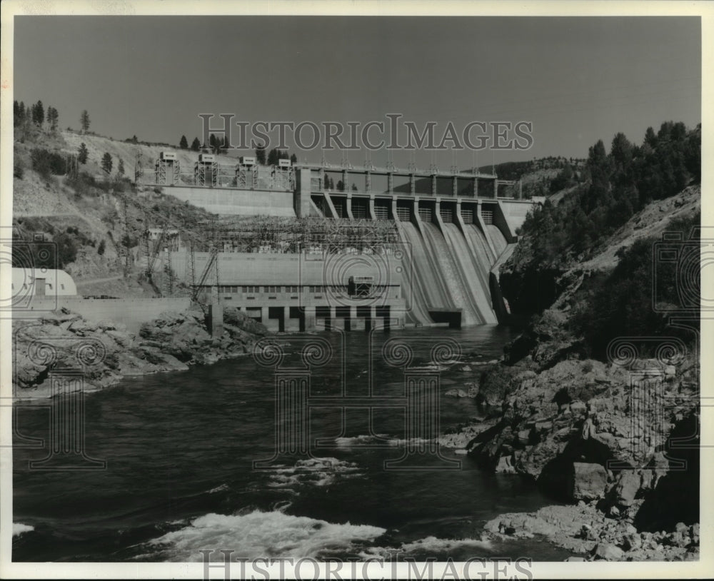 1985 Press Photo General View of Waneta Dam Trail B.C. - spa70614 - Historic Images