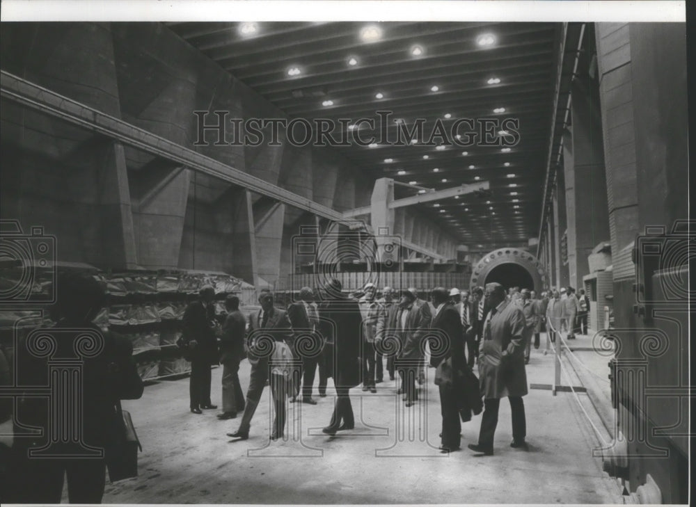 1975 Press Photo Grand Coulee dam Third Powerhouse dedicationtour s