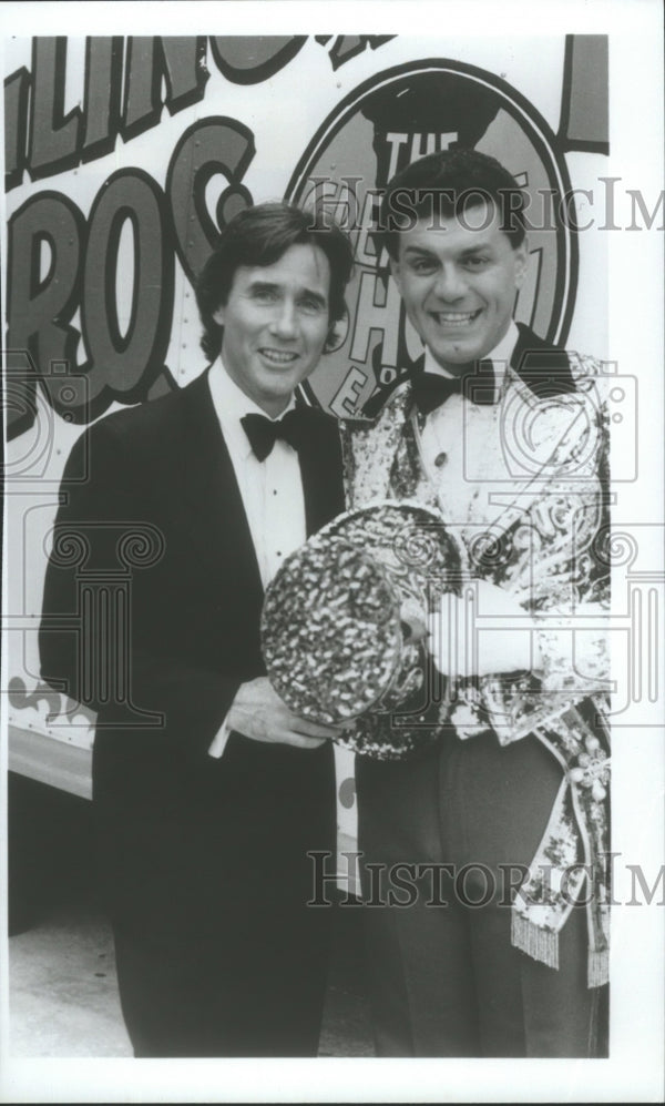 1986 Press Photo Jim Dale & Ringling Circus master Jim Ragona on CBS ...