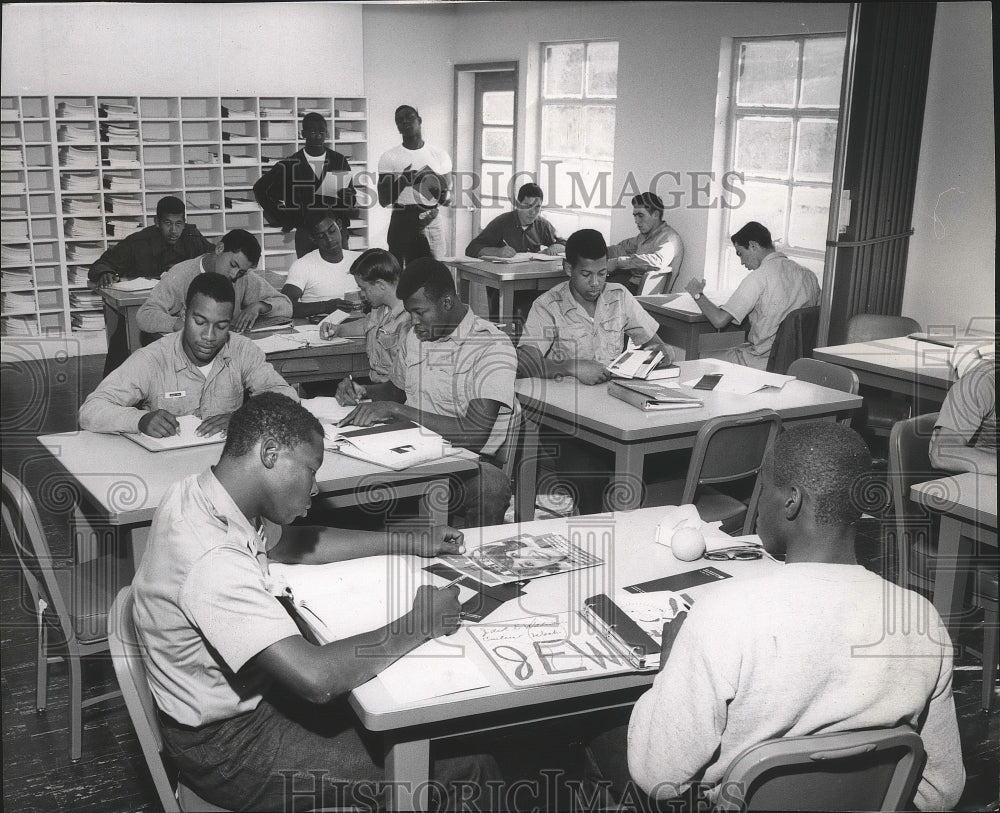 1966 Press Photo Job Corps Camp Paul Reyes At Tutoring Program For Boy