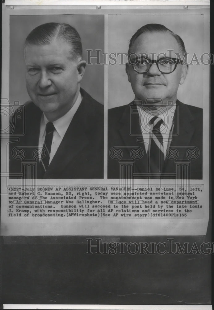 1965 Press Photo Daniel De Luce, Robert C Eunson AP assistant general managers - Historic Images