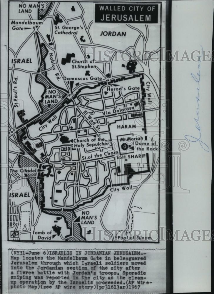 1967 Press Photo Map of the Old City of Jerusalem locates Mandelbaum Gate. - Historic Images