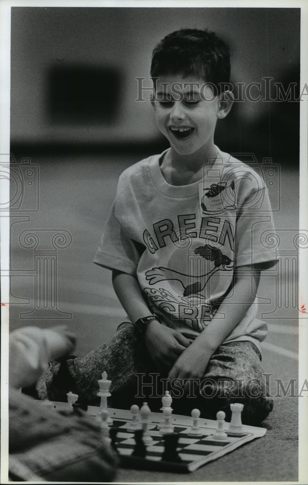 1990 Press Photo Chess Whiz Jeremy Younker at Eastern Washington Elementary - Historic Images