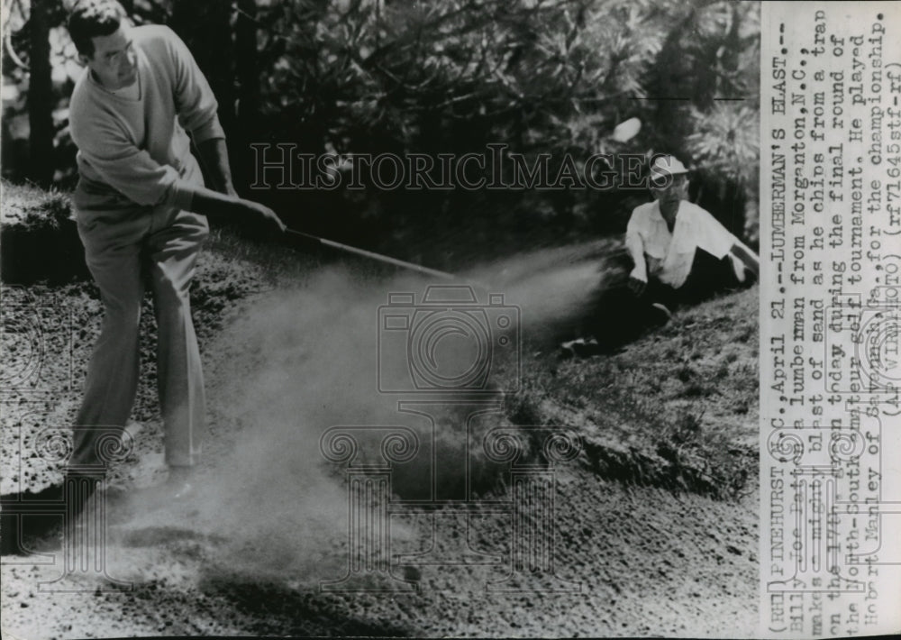 1965 Press Photo Bill Joe Patton chips at orth-South Amateur Golf Tournament - Historic Images