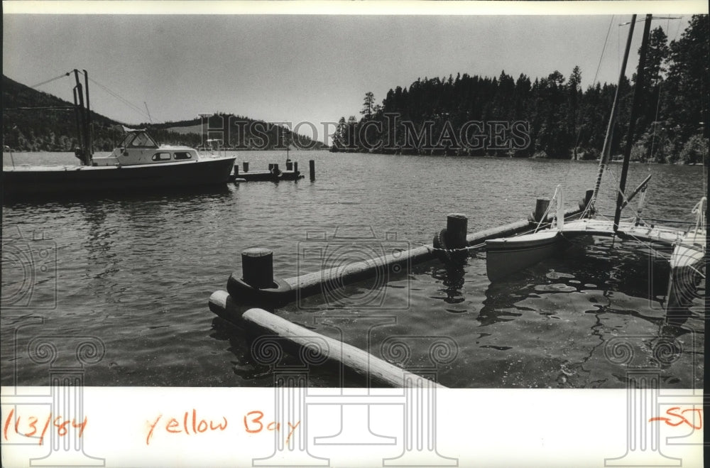 1984 Press Photo Fishing docks at Yellow Bay, Flathead Lake, Montana - Historic Images