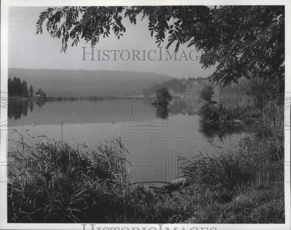 Press Photo Long Lake - spa77477 - Historic Images