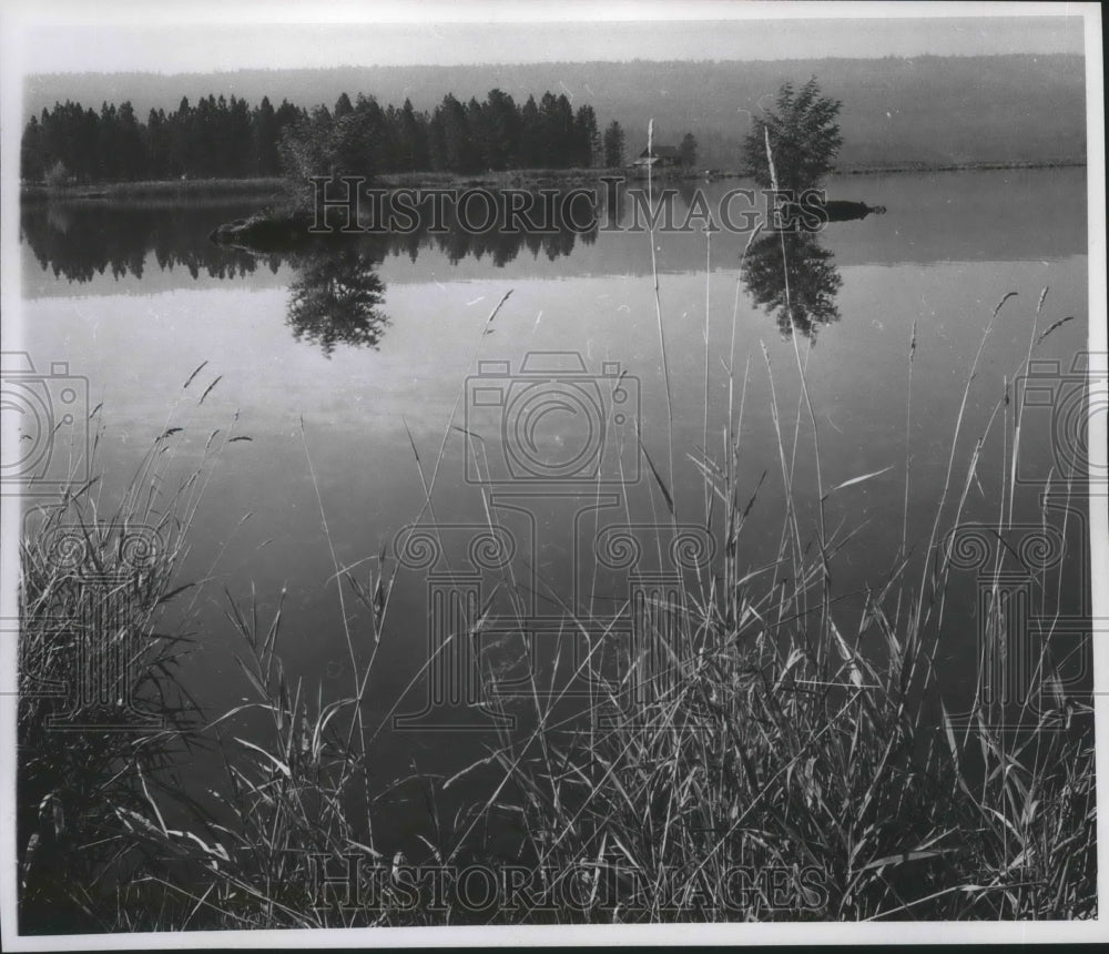Press Photo Long Lake - spa77485 - Historic Images
