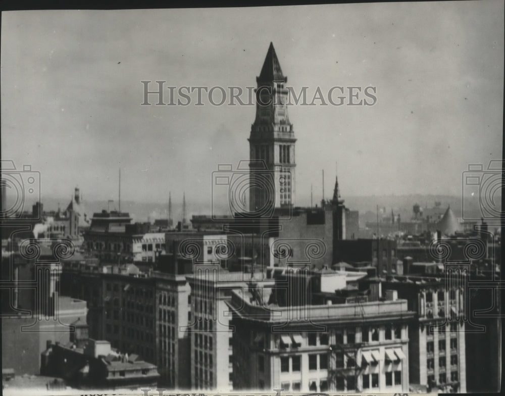 1929 Press Photo Naval Dirigible Los Angeles Visits Custom House Tower Boston - Historic Images