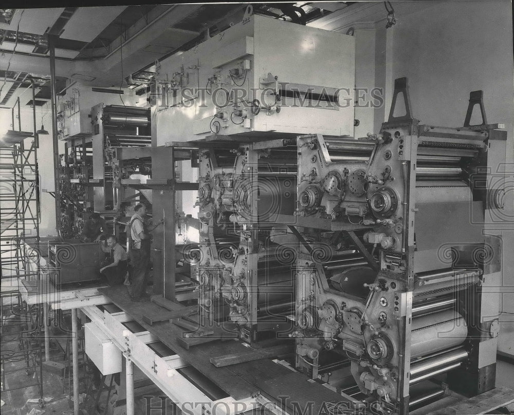 1966 Press Photo New Press machine at S-R Newspaper Mechanical department - Historic Images