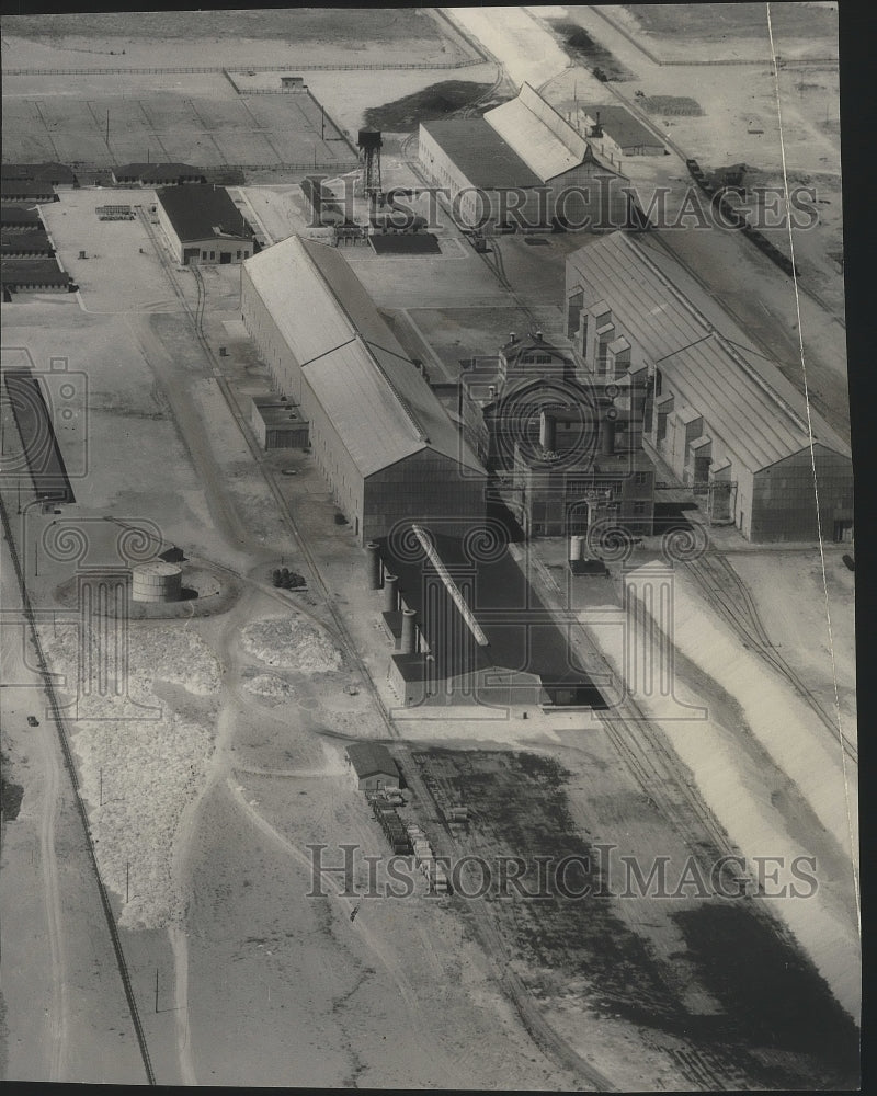 1947 Press Photo Ariel view of Magnesium plant, Spokane - Historic Images