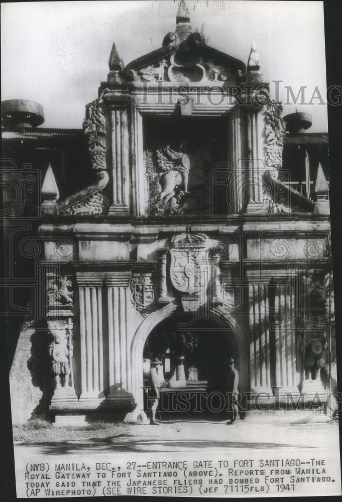 1941 Press Photo Fort Santiago Entrance Gate-Philippines - Historic Images