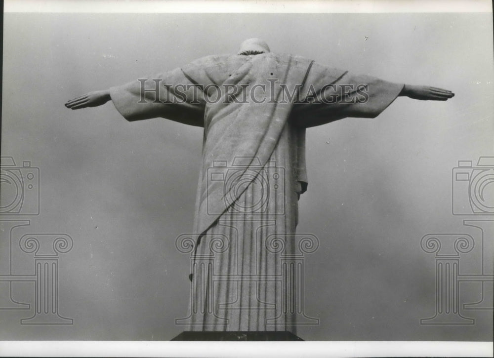 1965 Christ of the Andes monument in Rio de Janeiro, Brazil-Historic Images