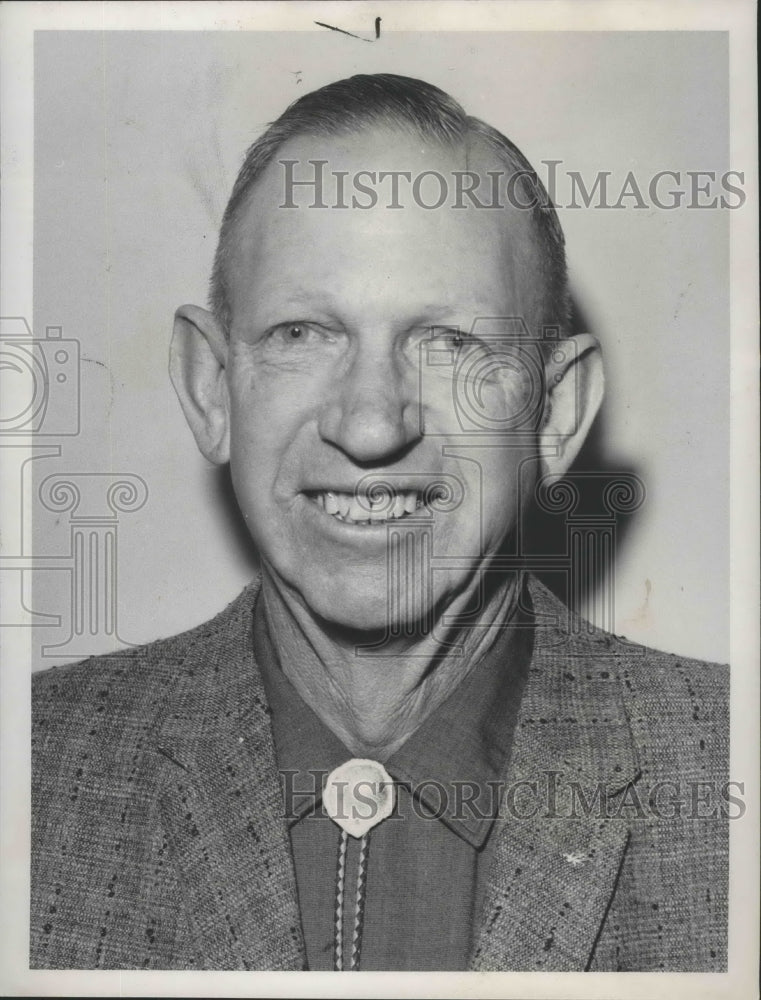 1961 Press Photo L.H.Williams of Modern Electric Water Company spa86