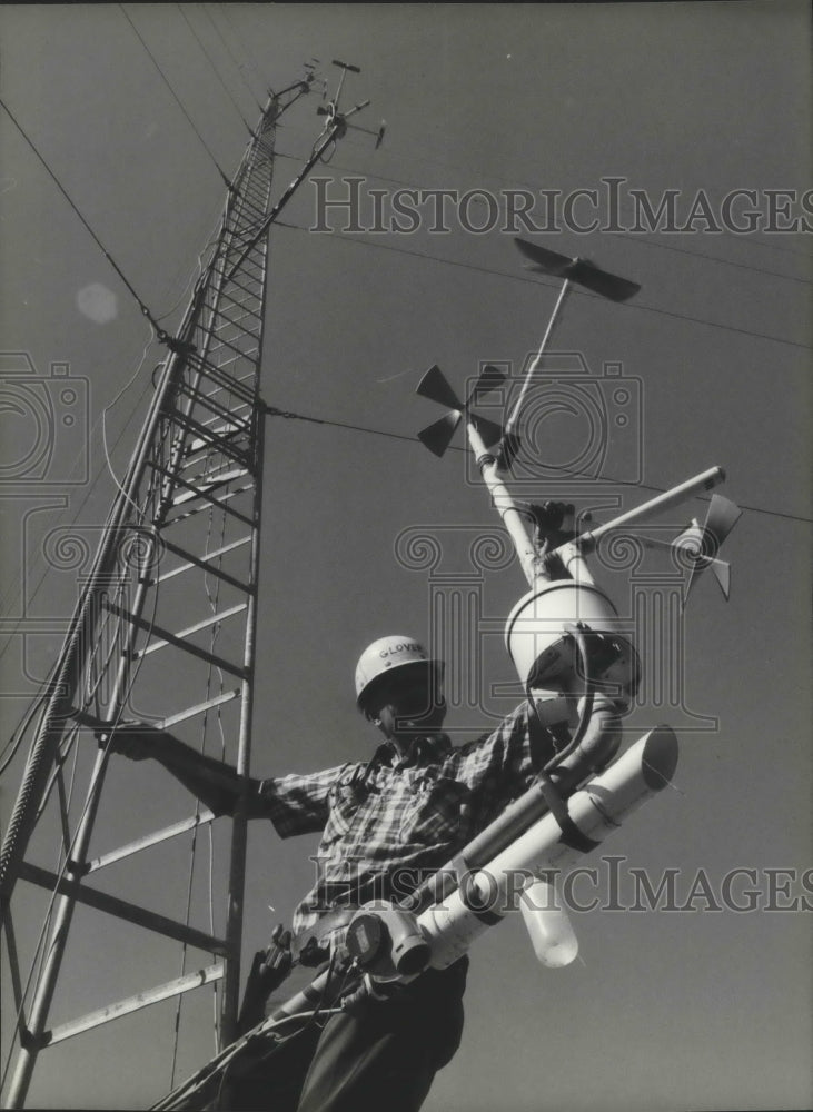 Weather Station Measurea Dispersal of Pollution-Historic Images