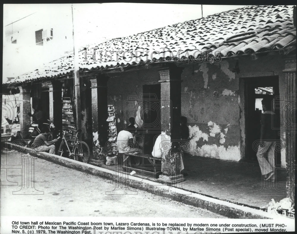 1979 Old town hall of Mexican Pacific Coast town Lazaro Cardenas-Historic Images