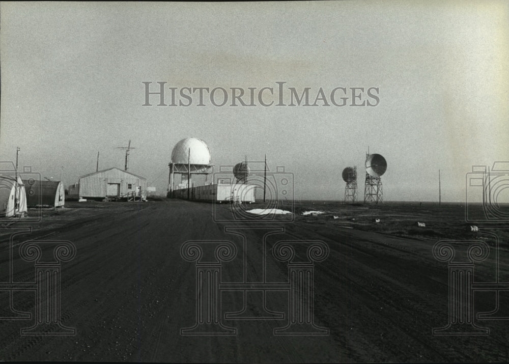 1979 Press Photo DEW Line radar site in Alaska, constructed in late 50's - Historic Images