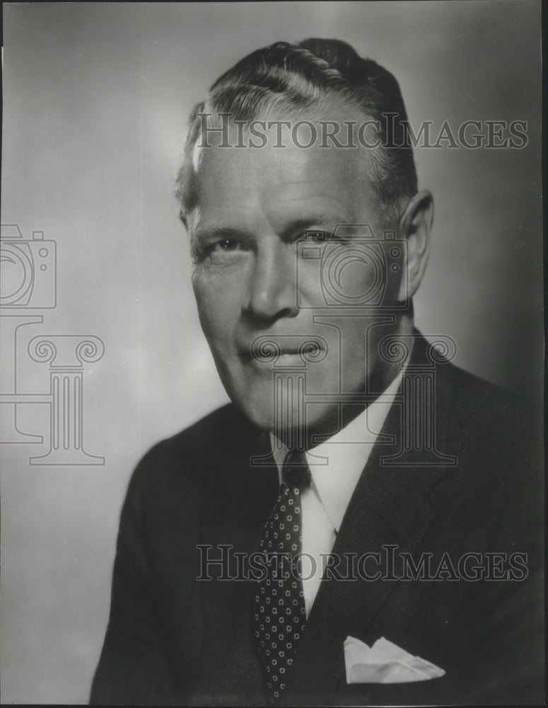 1965 Press Photo William Adams, president &amp; CEO of St. Regis Paper Company-Historic Images
