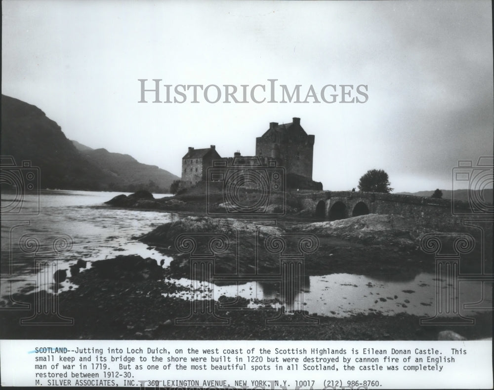 1984 Eilean Donan Castle in Loch Duich, west coast of Scotland-Historic Images