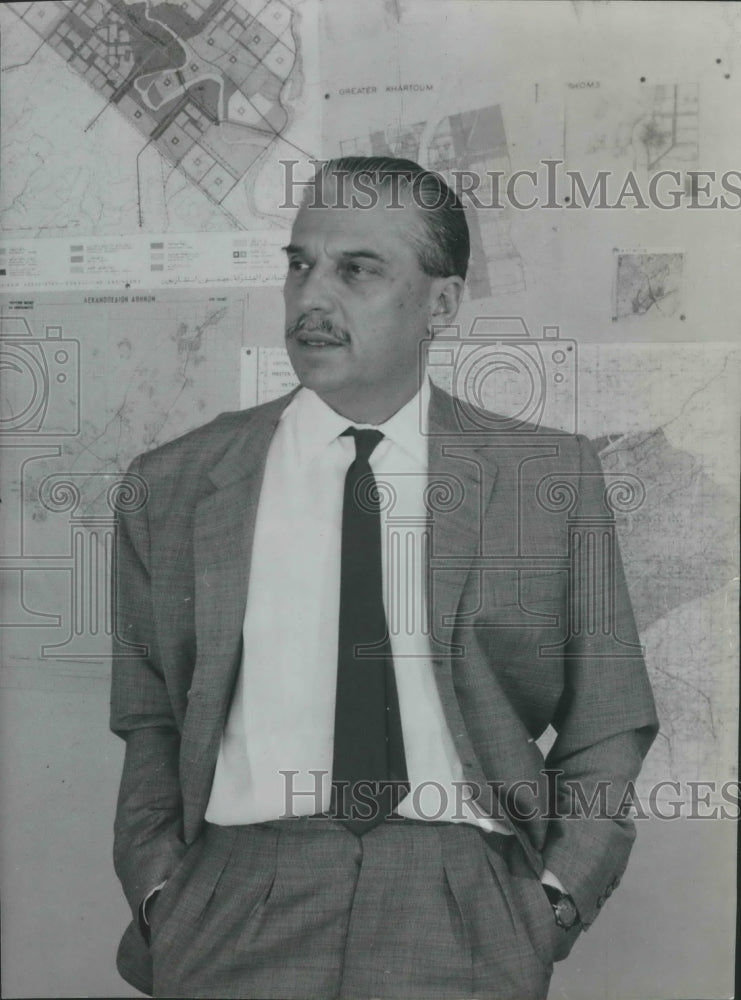 1966 Press Photo Dr. Constantinas Doxiadis-scientist - Historic Images