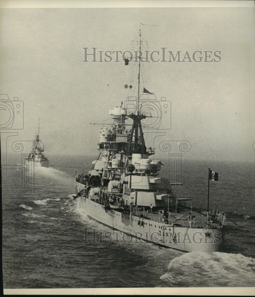 1935 Mussolini&#39;s fighting ship Zara to fight in Mediterranean war-Historic Images