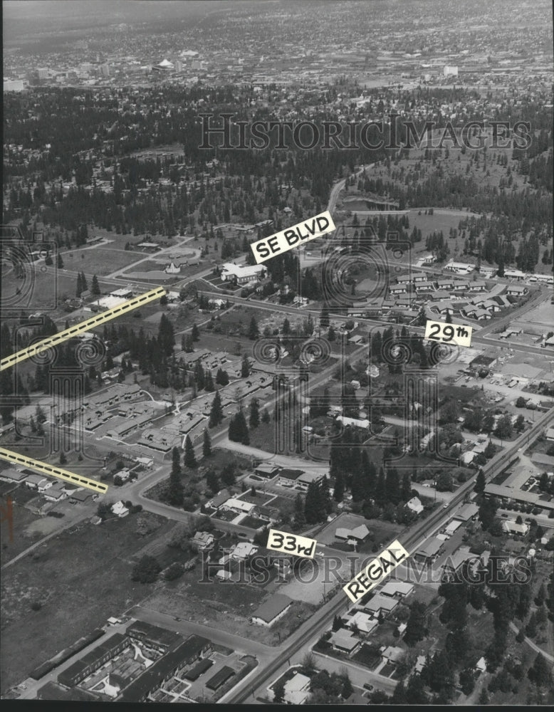 1979 Aerial view of Moran Prairie neighborhood with street labels