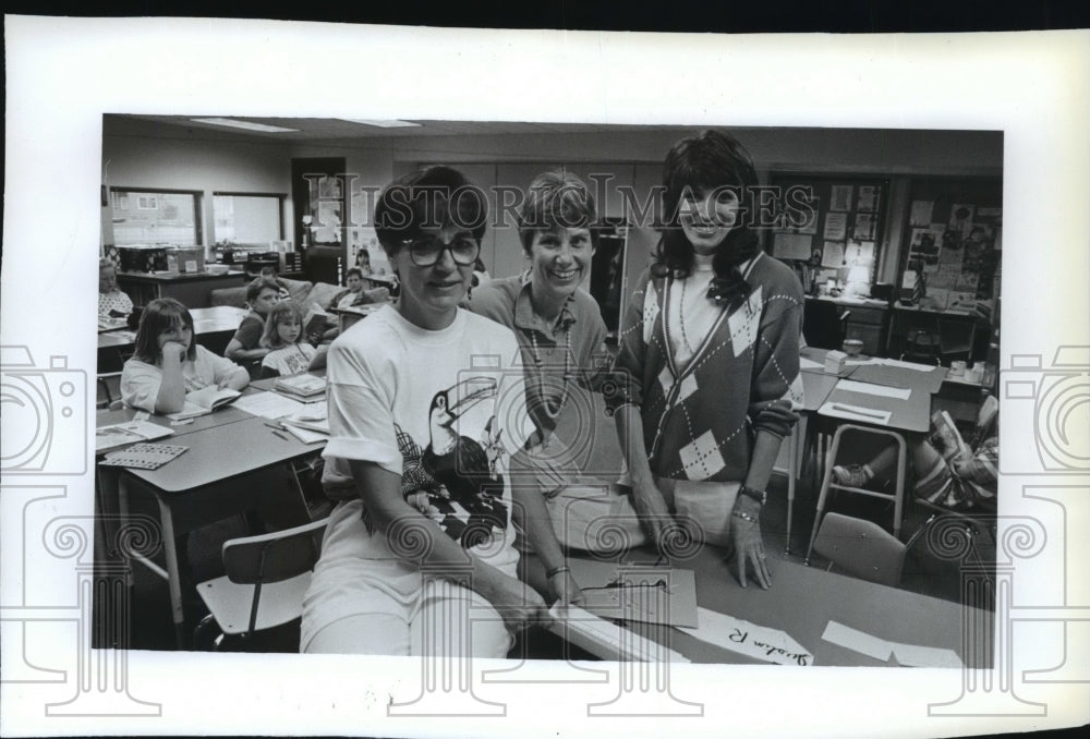 1994 Otis Orchards Elementary School teachers Historic Images