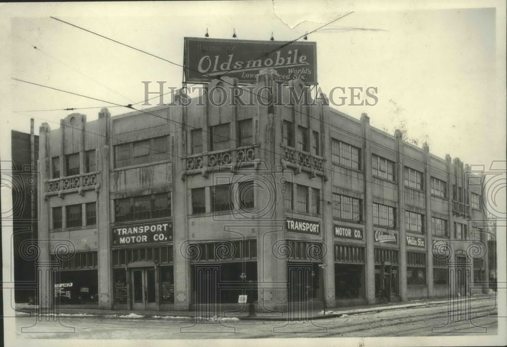 Press Photo Transport Motor Co. building at Sprague and Madison - Historic Images