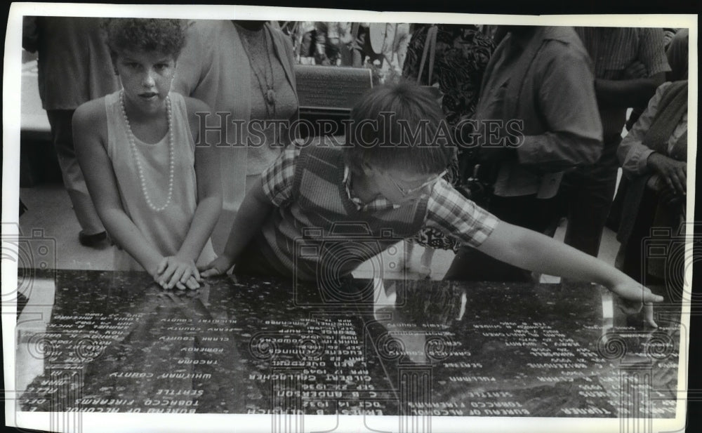 1987 Police Memorial at the Spokane Public Safety Building Historic