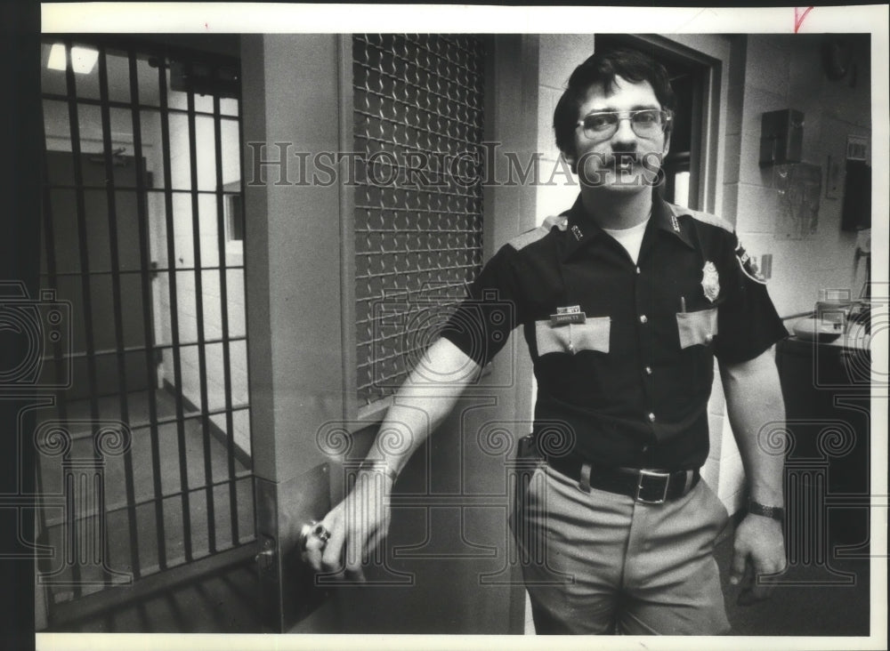 1981 Brent Garrett officer who was taken hostage-Historic Images