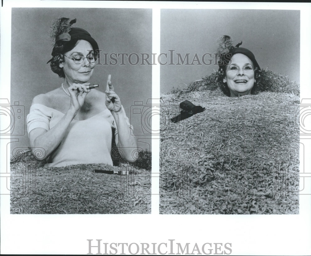 Press Photo Irene Worth Buried in Earth on Samuel Beckett&#39;s Happy Days - Historic Images
