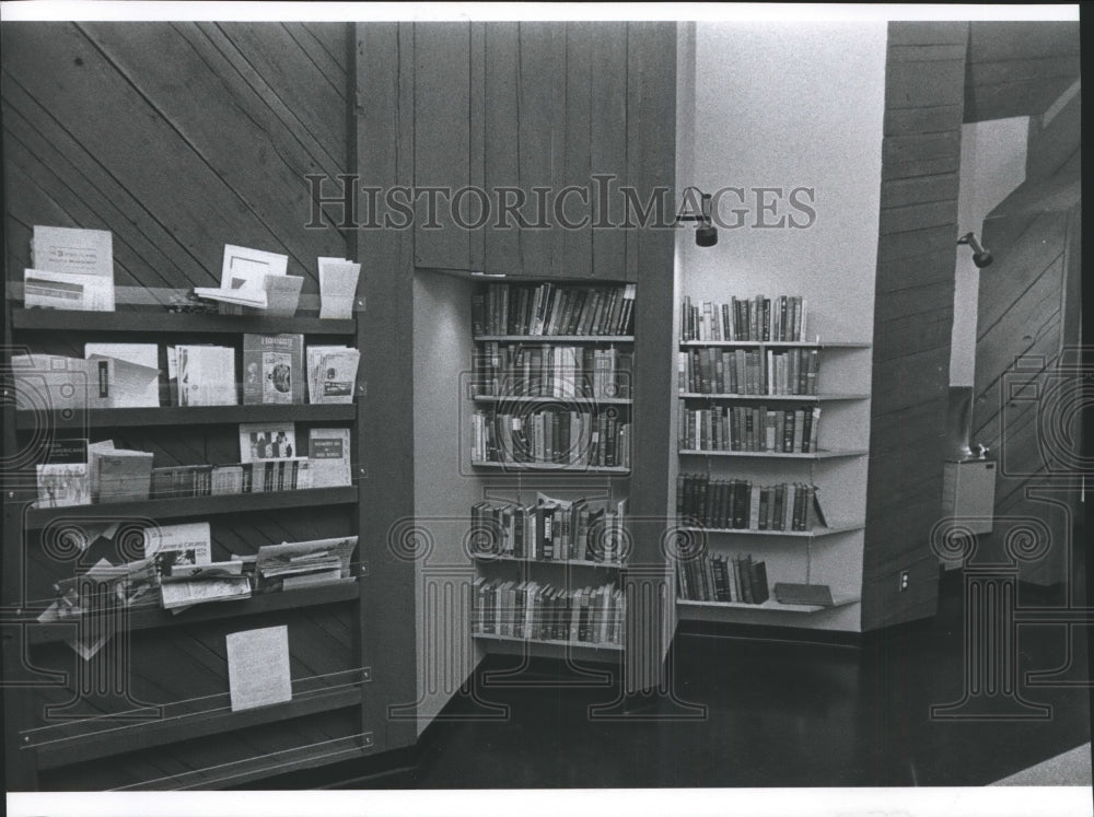1975 Books and newspapers in Post Office lunch room-Historic Images
