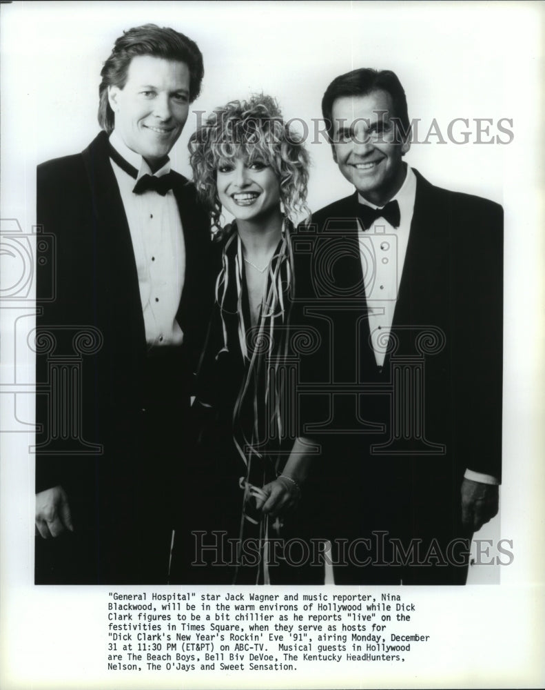 1990 Press Photo John Wagner, Nina Blackwood, and Dick Clark Host ABC New Years - Historic Images