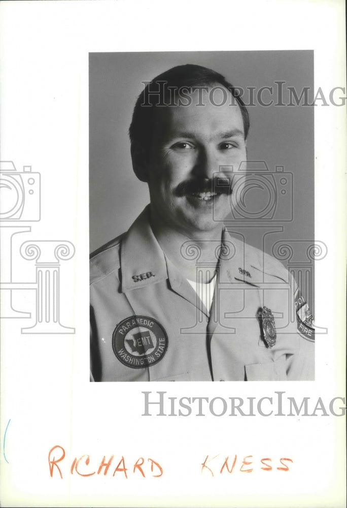 1986 Press Photo Richard P. Kness, Fireman - spb15313 - Historic Images
