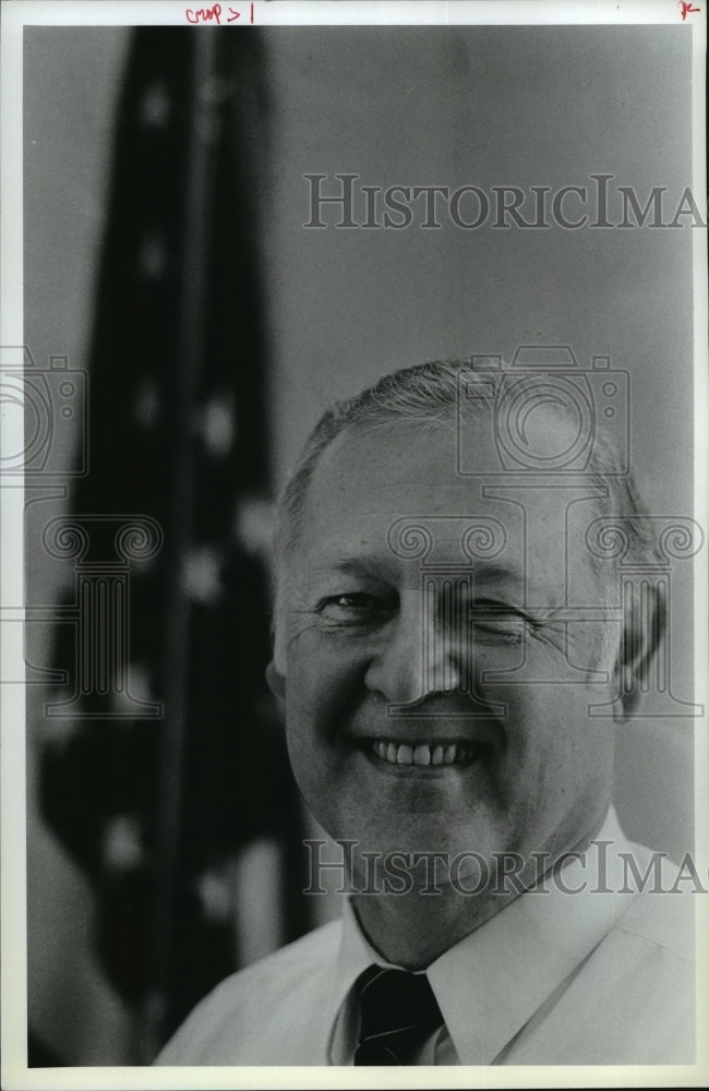 1988 Press Photo J.E. "Ed" Atwood, Spokane police department - spb17594 - Historic Images