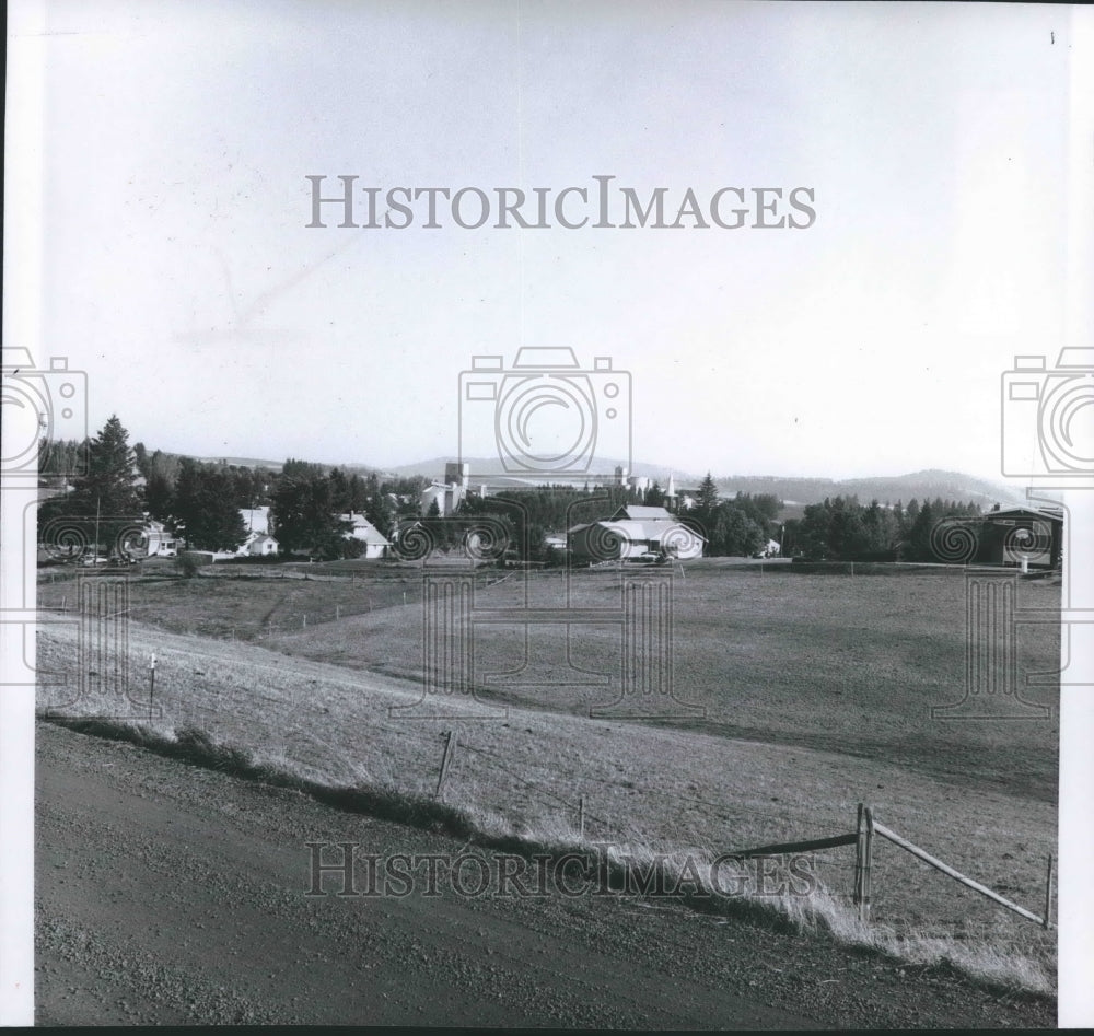 1977 The town of Fairfield, Washington Historic Images