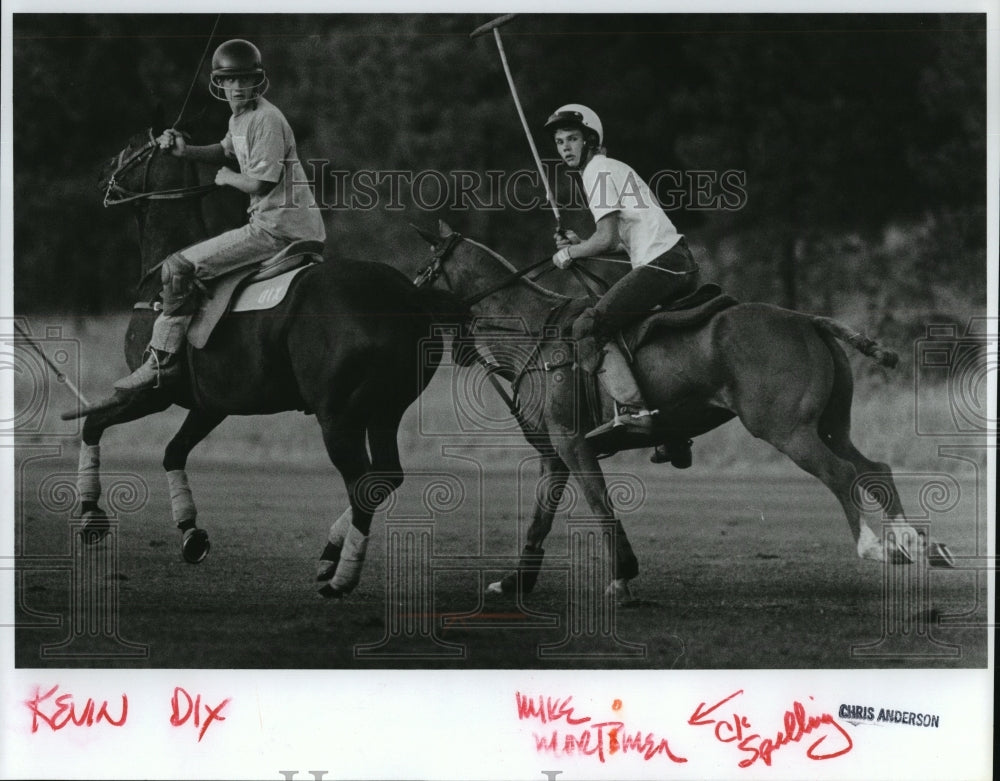 1992 Press Photo Local students represent the U.S in England at a Polo Match - Historic Images