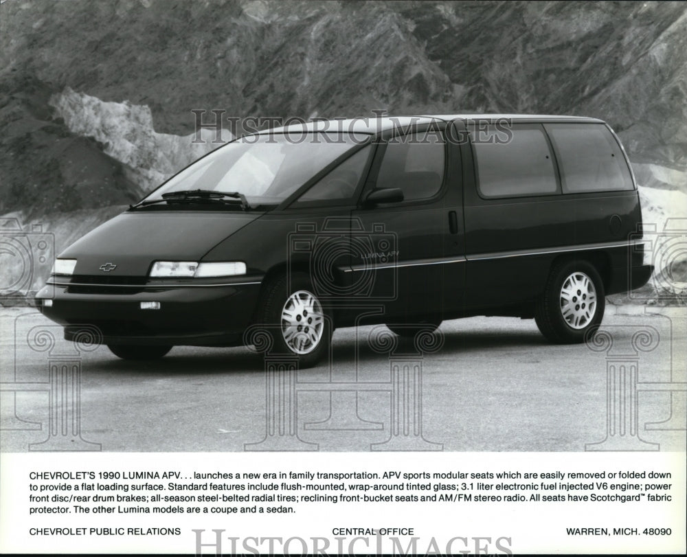 1989 The 1990 Chevrolet Lumina APV  - Historic Images