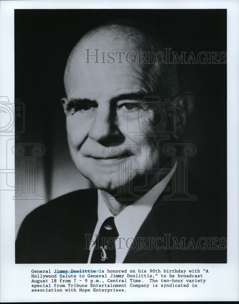 1986 Press Photo General Jimmy Doolittle is honored on his 90th birthday. - Historic Images