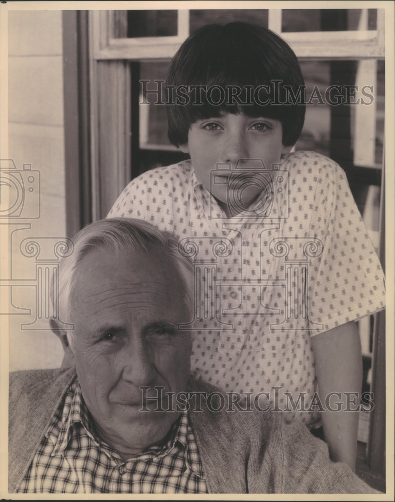 1995 Press Photo Jason Robards and Max Pomeranc star in Journey, on CBS. - Historic Images
