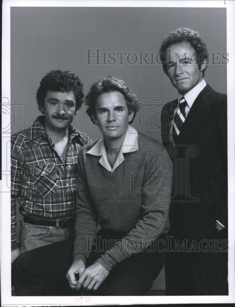 Press Photo Bert Rosario, Dack Rambo, Alex Courtney star in "Sword of Justice" - Historic Images