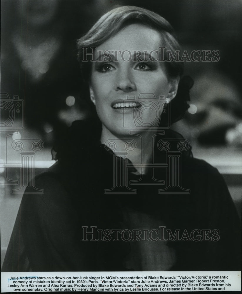 1961 Press Photo Julie Andrews in Victor/Victoria - spp22833 - Historic Images
