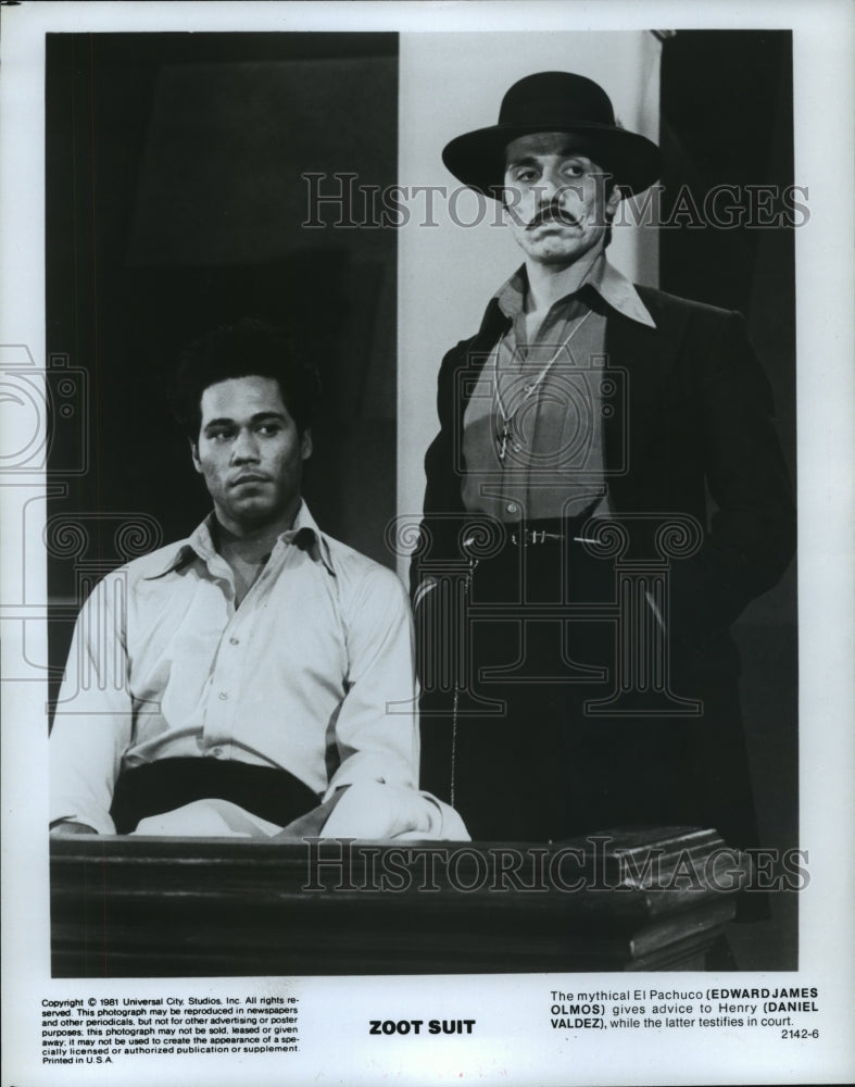 1961 Press Photo Edward James Olmos and Daniel Valdez star in "Zoot Suit" - Historic Images