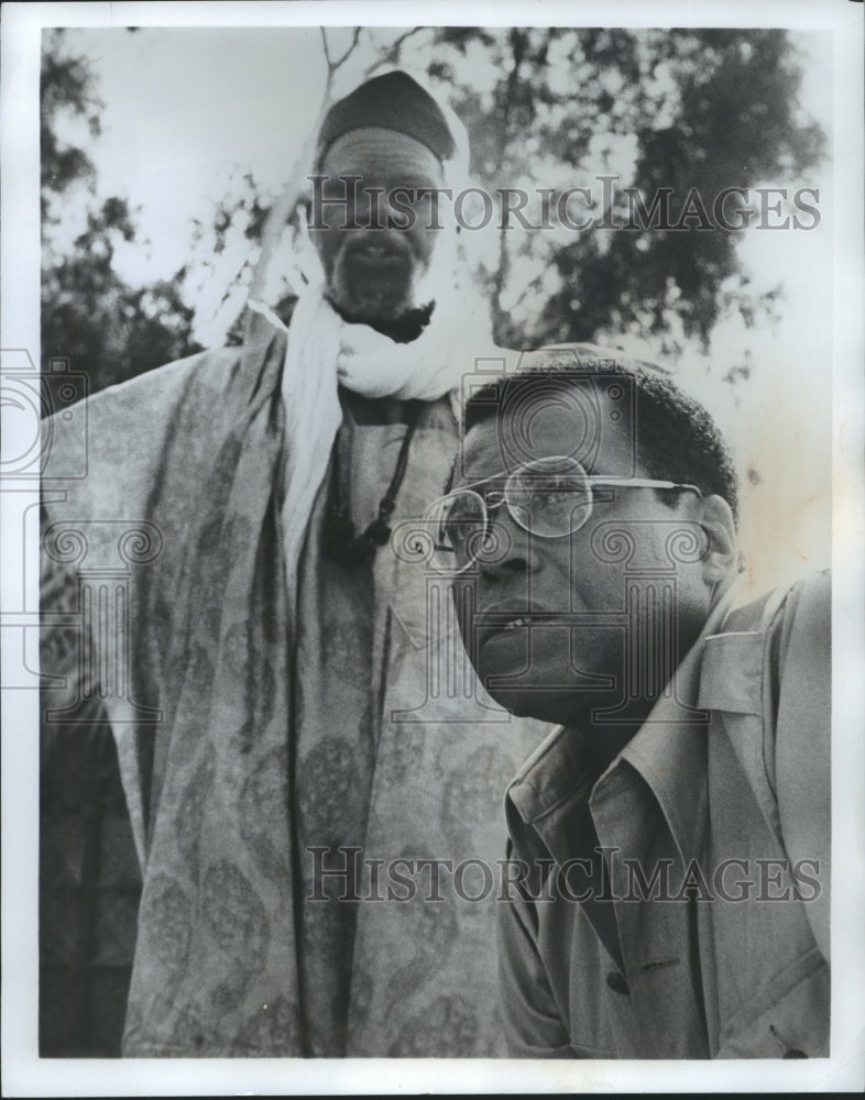 1979 Press Photo James Earl Jones as Alex Haley in Roots: The Next Generations - Historic Images