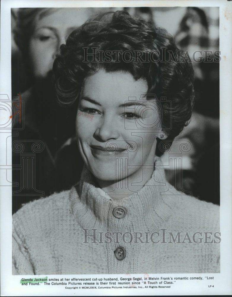 1979 Press Photo Glenda Jackson stars in "Lost and Found" - Historic Images