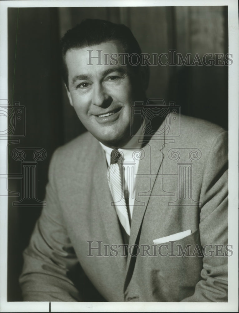 1963 Press Photo Dan DeFore stars on Hazel, on NBC. - Historic Images