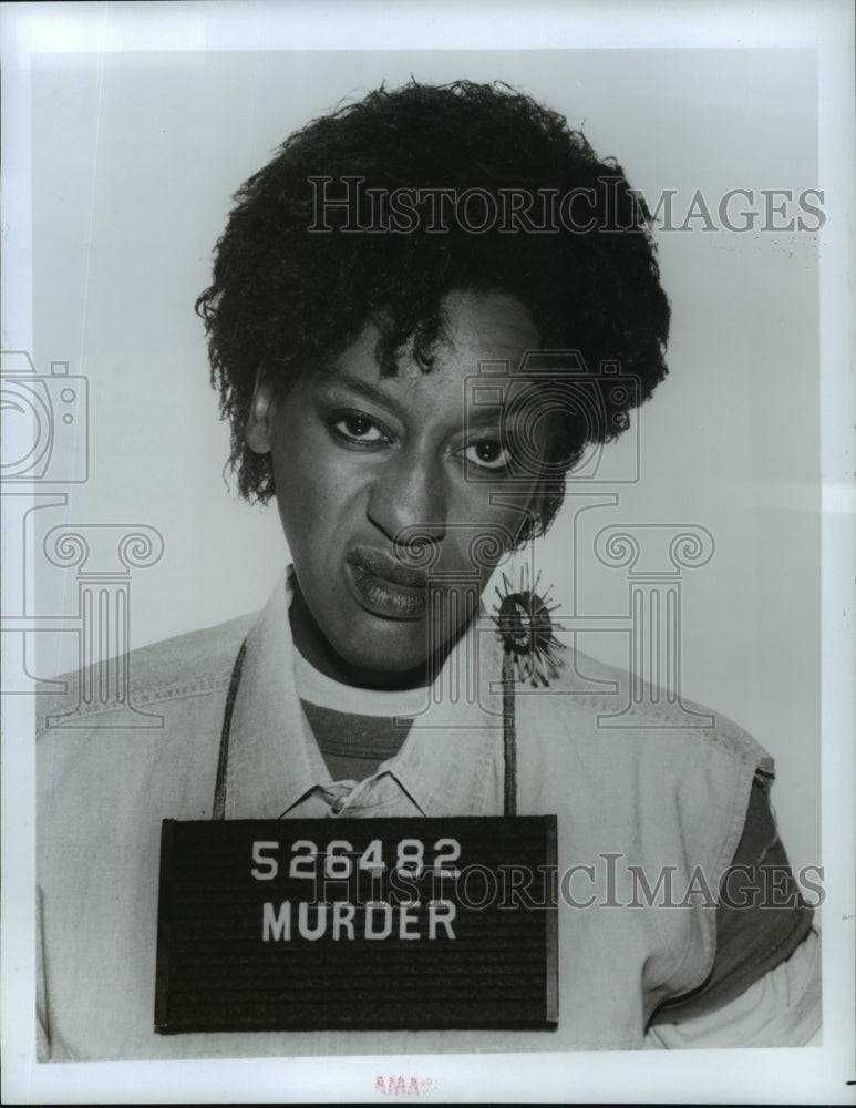 Press Photo C.C.H Pounder stars in comedy series Women in Prison - Historic Images