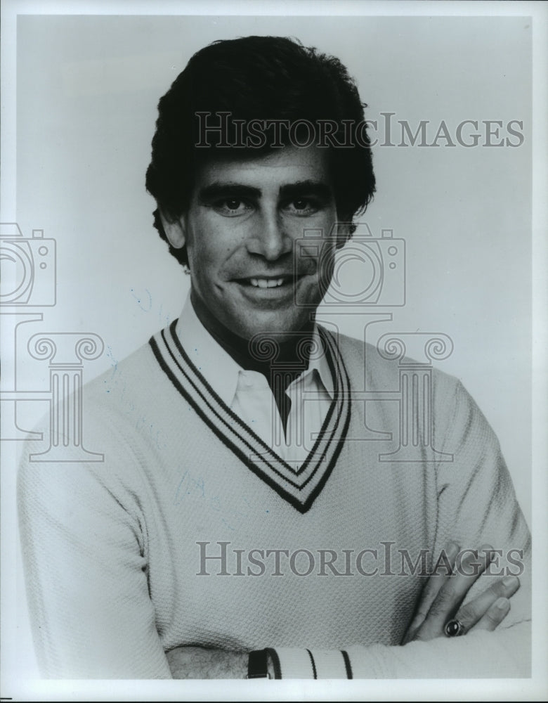 Press Photo Television Host Michael Young - spp42308-Historic Images
